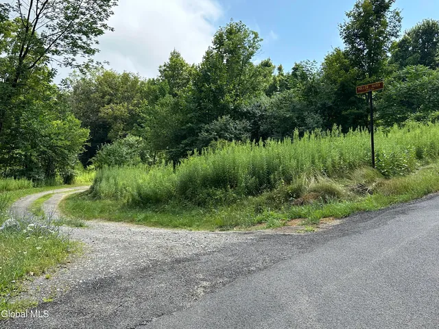 $275,000 | 24 Hollow Haven, Hague, NY 12836