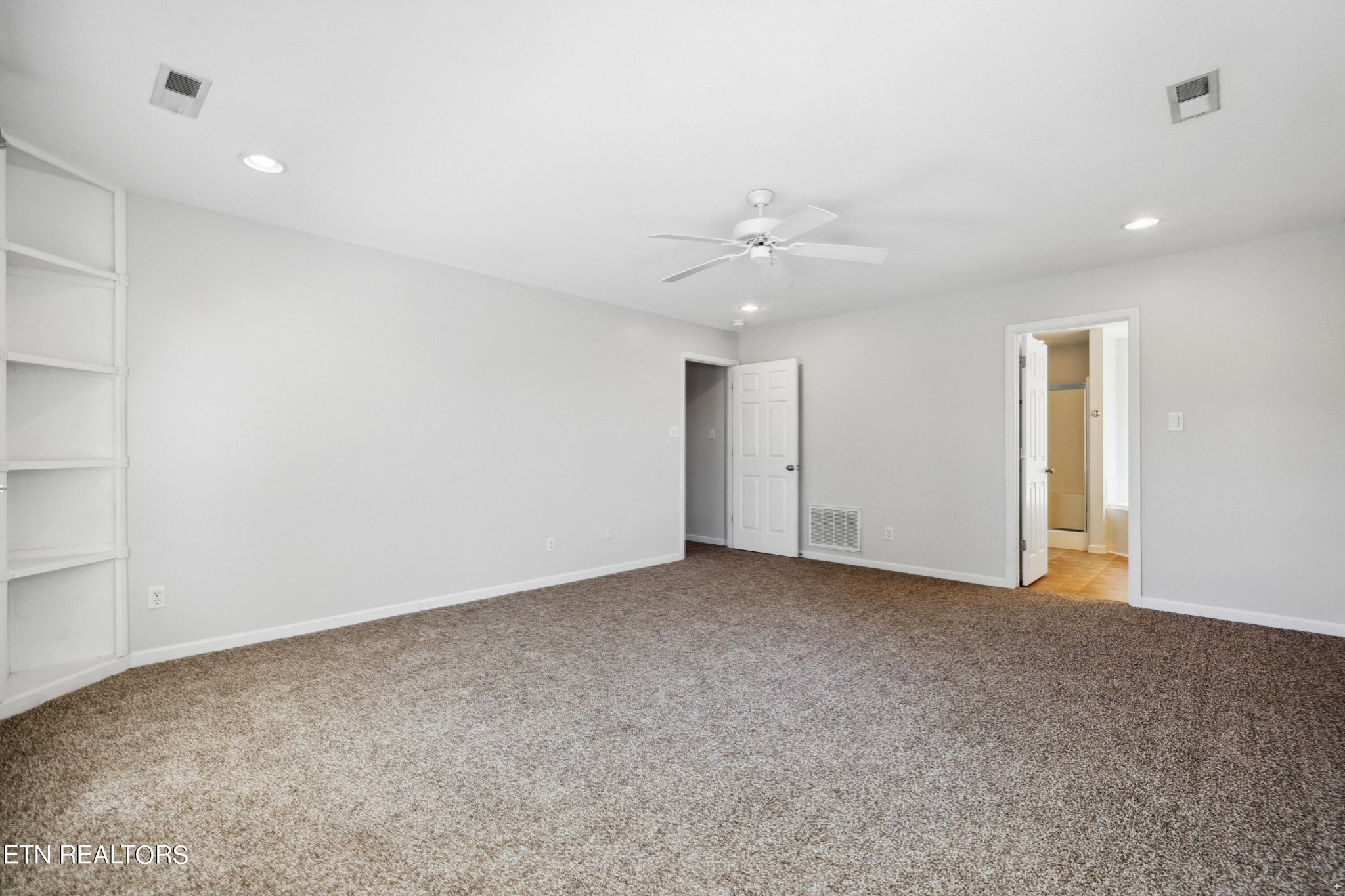 1858 Falling Waters Road Knoxville, TN 37922 - Photo 21 of 47 Gallery Image 21