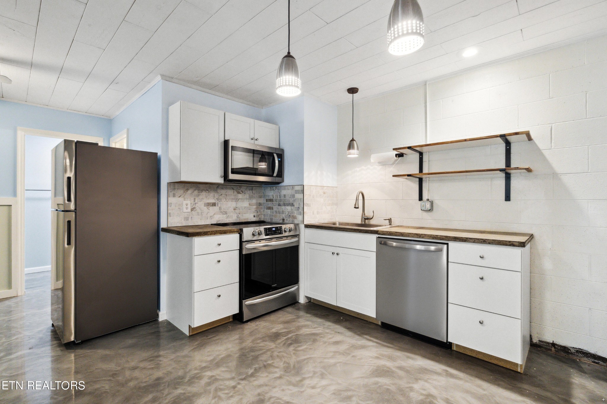 1858 Falling Waters Road Knoxville, TN 37922 - Photo 33 of 47 Gallery Image 33
