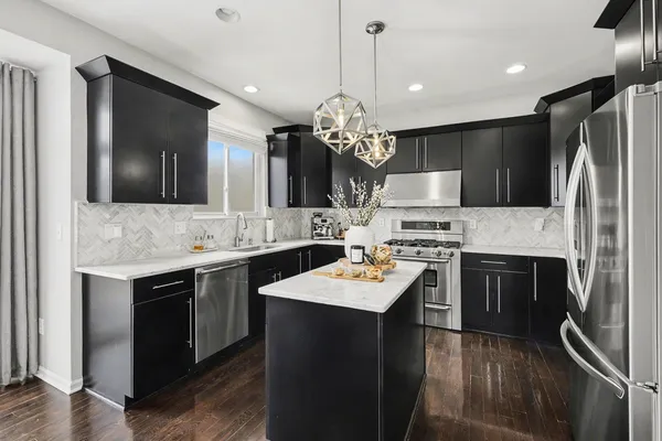 $629,000 | 6714 Haymarket, Utica, MI 48317