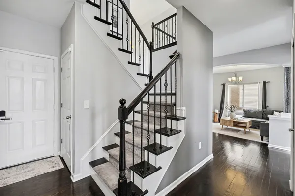 $629,000 | 6714 Haymarket, Utica, MI 48317