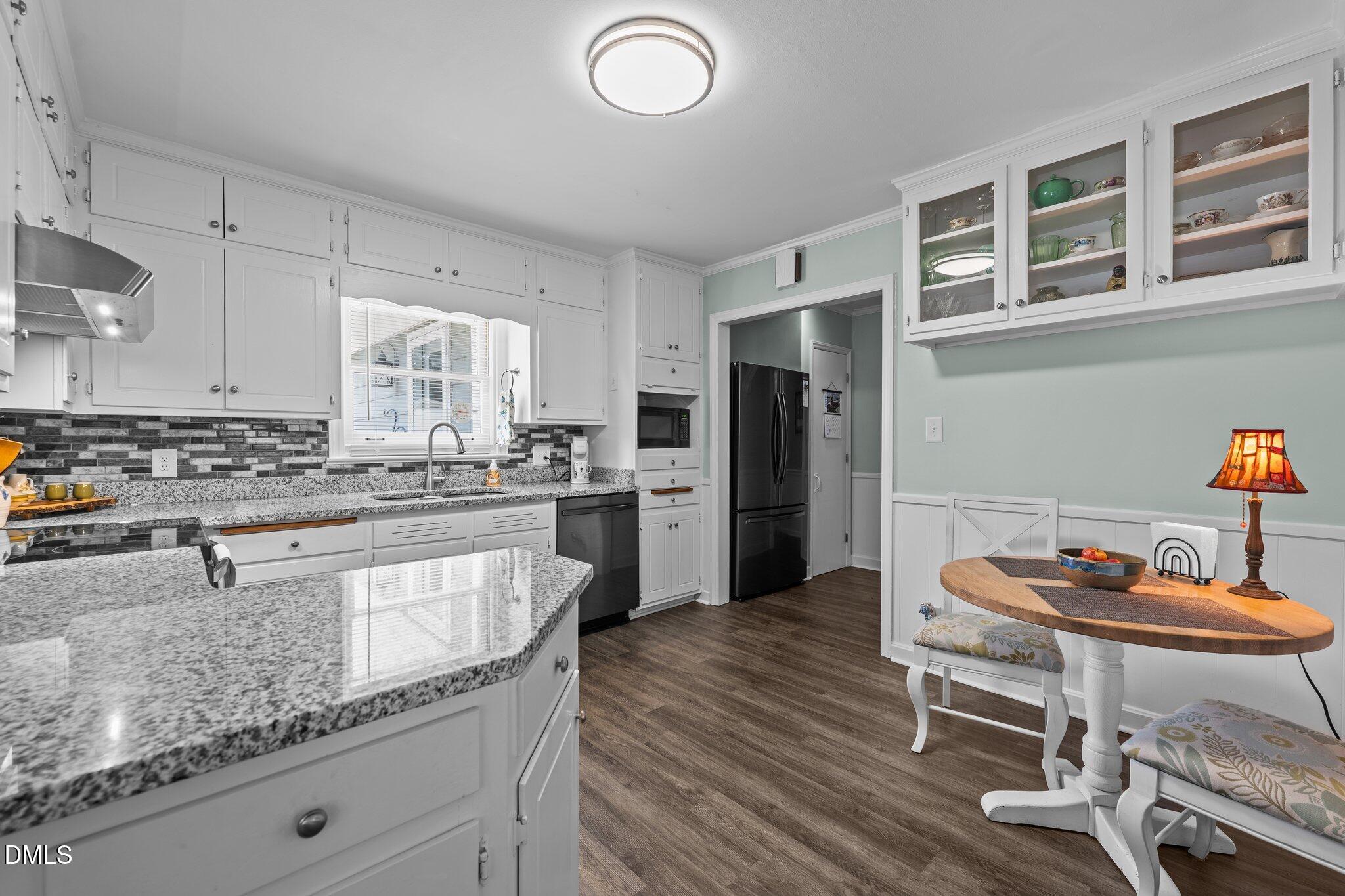 916 Hanford Road Graham, NC 27253 - Photo 11 of 44 21-web-or-mls-_1442648
