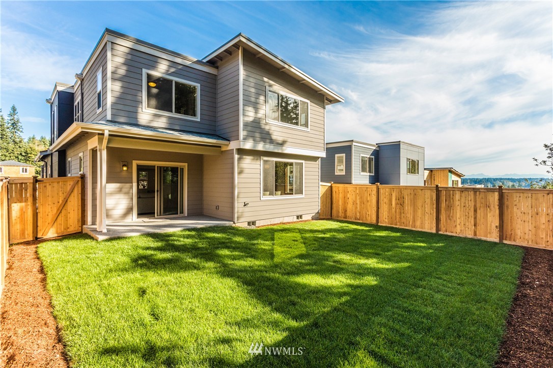 322 182nd Street Southeast Bothell, WA 98012 - Photo 3 of 25