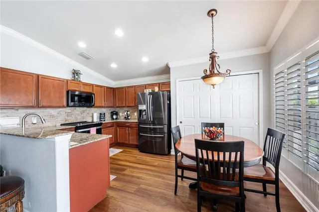 $469,900 | 4450 Steinbeck Way, Ave Maria, FL 34142