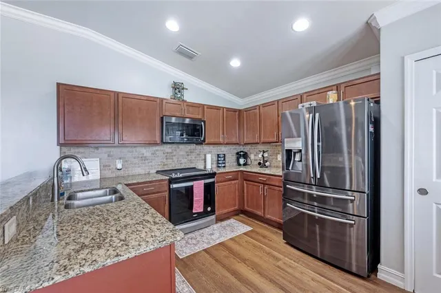 $469,900 | 4450 Steinbeck Way, Ave Maria, FL 34142