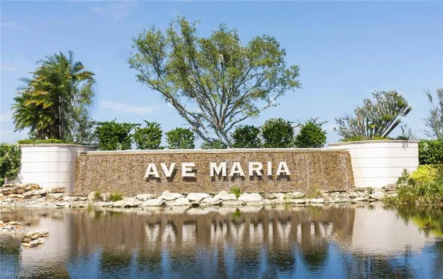 $469,900 | 4450 Steinbeck Way, Ave Maria, FL 34142