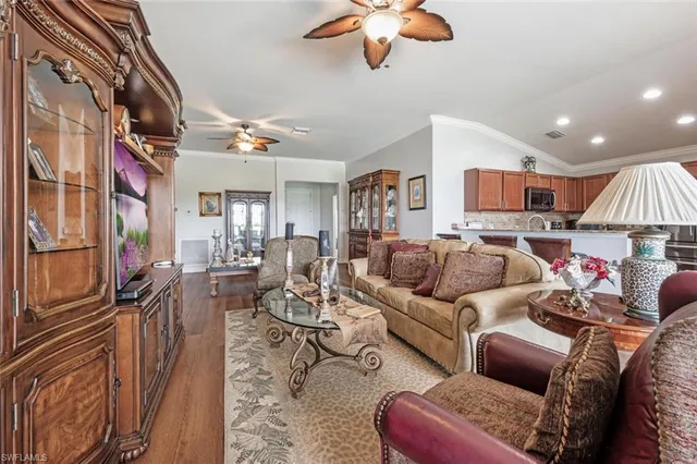 $469,900 | 4450 Steinbeck Way, Ave Maria, FL 34142