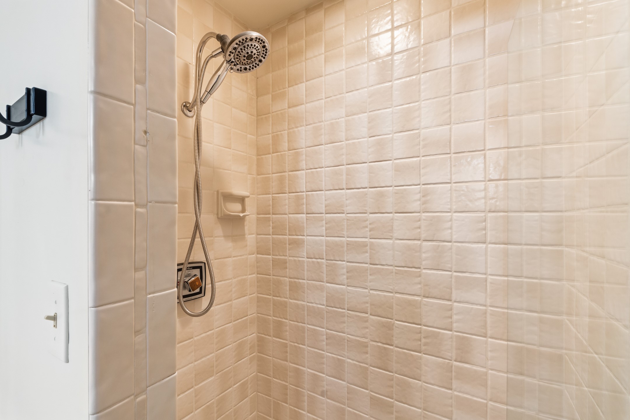616 Paseo De La Cuma, Unit A Santa Fe, NM 87501 - Photo 3 of 45
