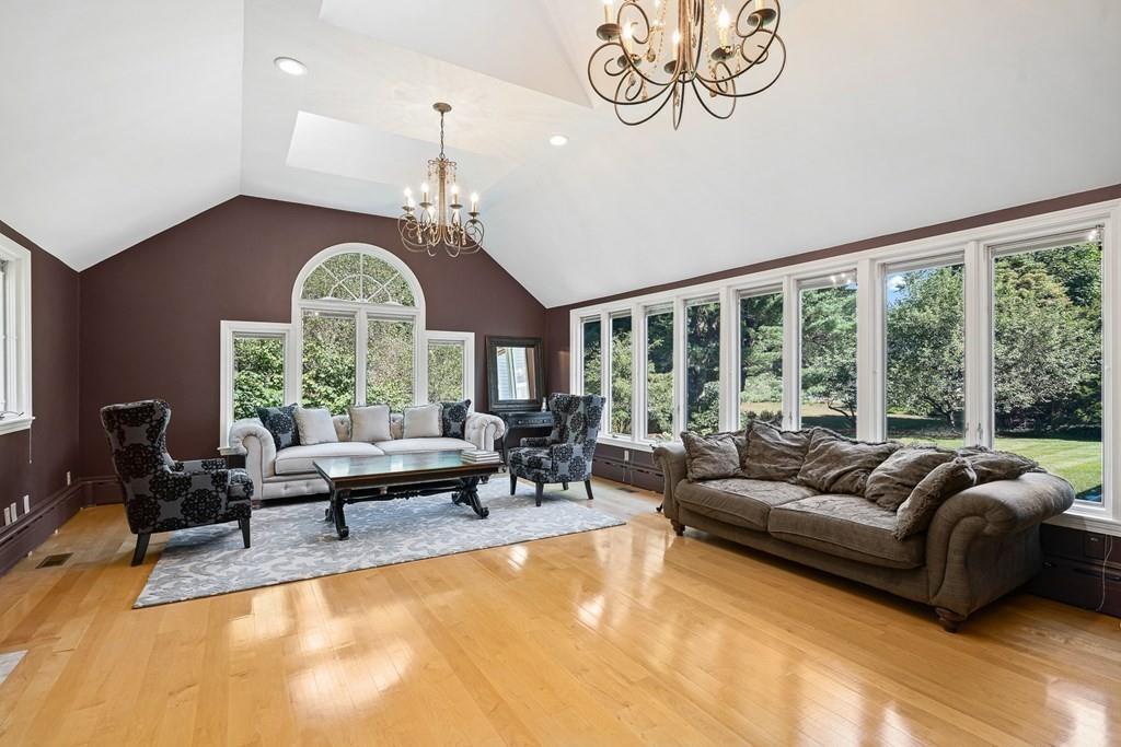 115 Dascomb Road Andover, MA 01810 - Photo 19 of 40 Gallery Image 19