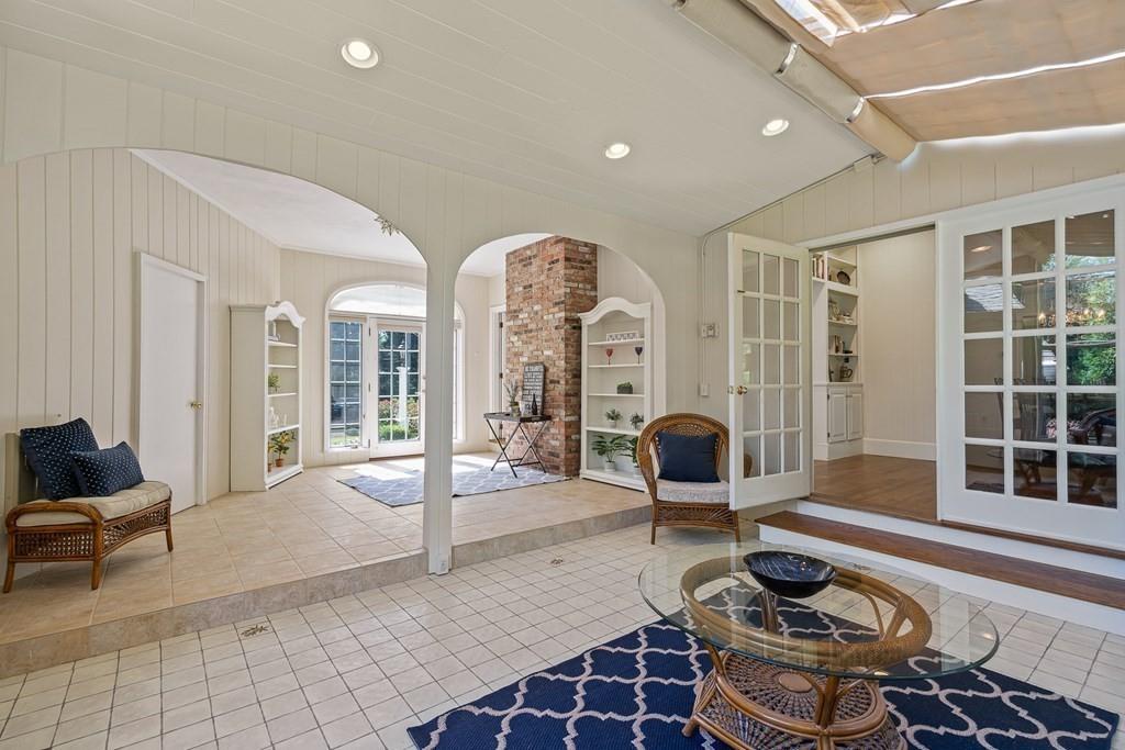 115 Dascomb Road Andover, MA 01810 - Photo 4 of 40 Gallery Image 4