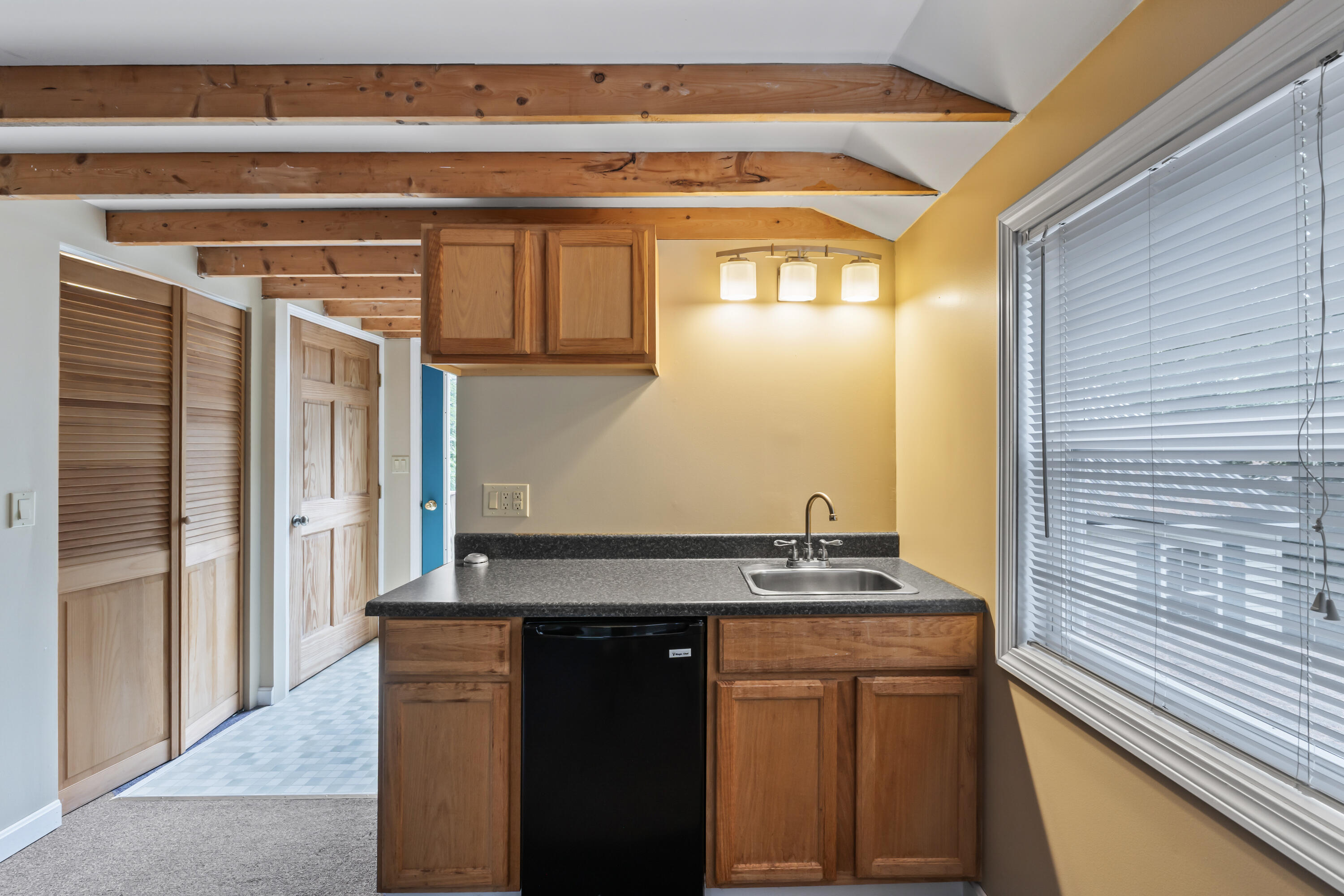 39 Riverside Drive Camden, ME 04843 - Photo 54 of 62 39 Riverside Dr_156