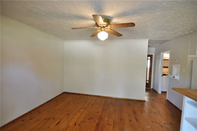 $1,100 | 16567 Farm To Market 2154, Unit 5, College Station, TX 77845