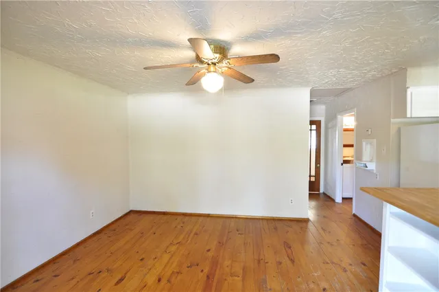 $1,100 | 16567 Farm To Market 2154, Unit 5, College Station, TX 77845