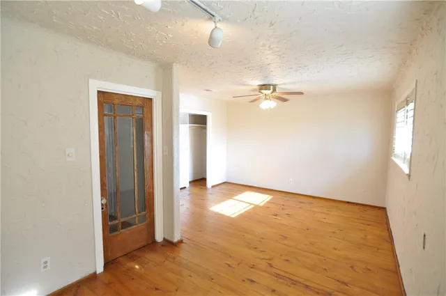 $1,100 | 16567 Farm To Market 2154, Unit 5, College Station, TX 77845