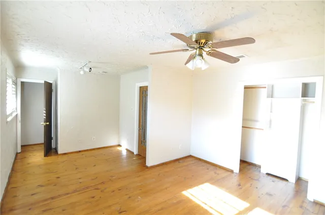 $1,100 | 16567 Farm To Market 2154, Unit 5, College Station, TX 77845