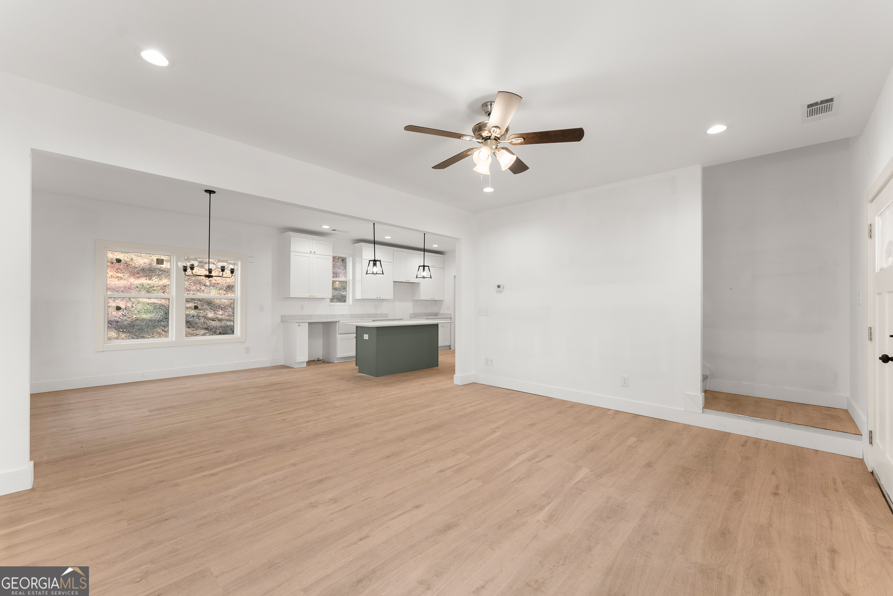 72 Chestatee Road Cleveland, GA 30528 - Photo 5 of 37