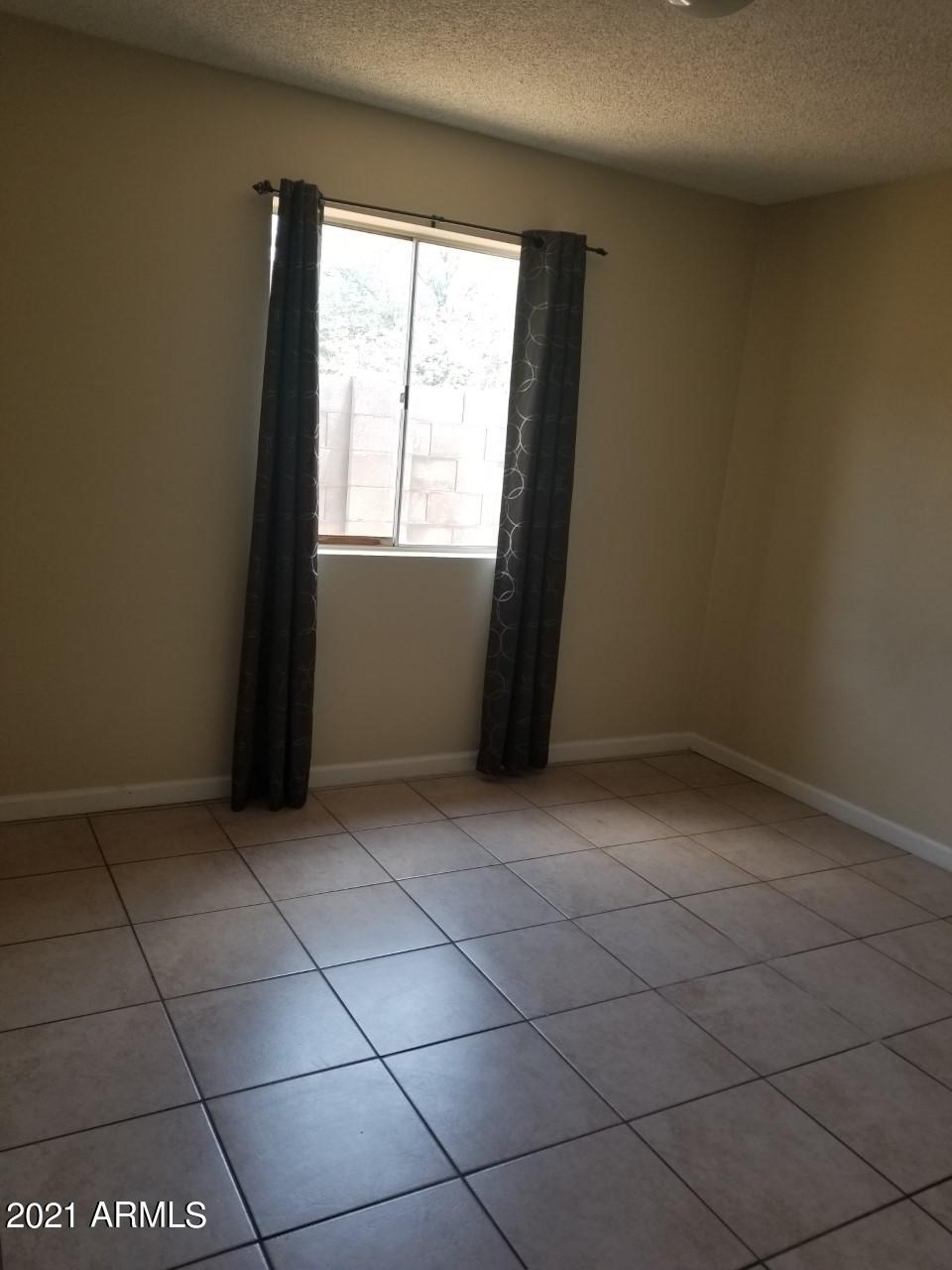 7837 West Osborn Road Phoenix, AZ 85033 - Photo 10 of 15 thumbnail_20210726_123639