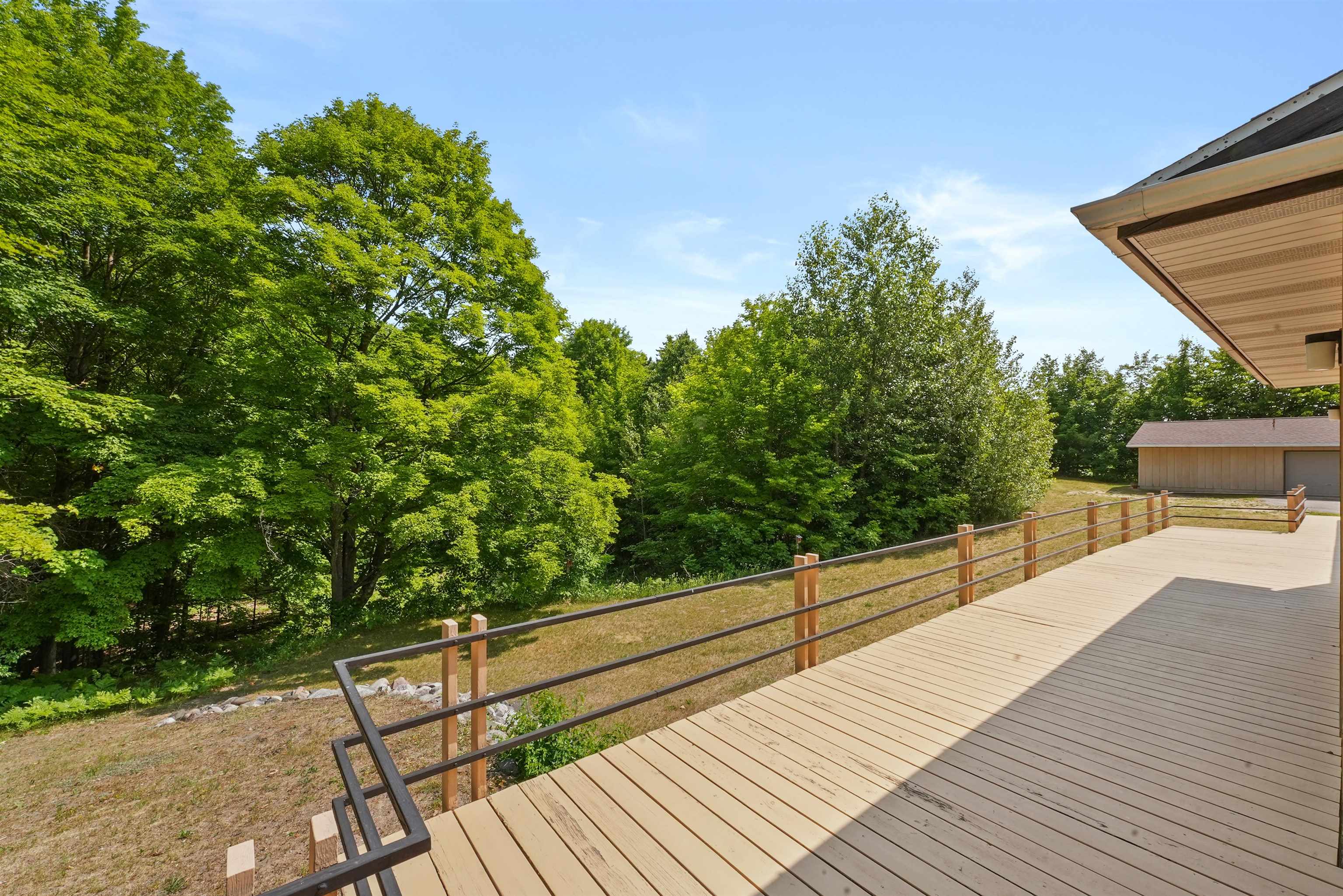 8101 East Pleasant Hill Road Suttons Bay, MI 49682 - Photo 21 of 59