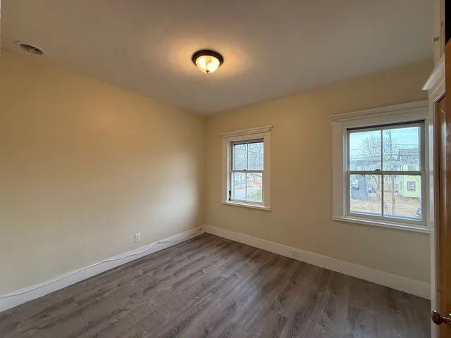 $1,995 | 84 Pearl Street, Unit 2F, Stoughton, MA 02072