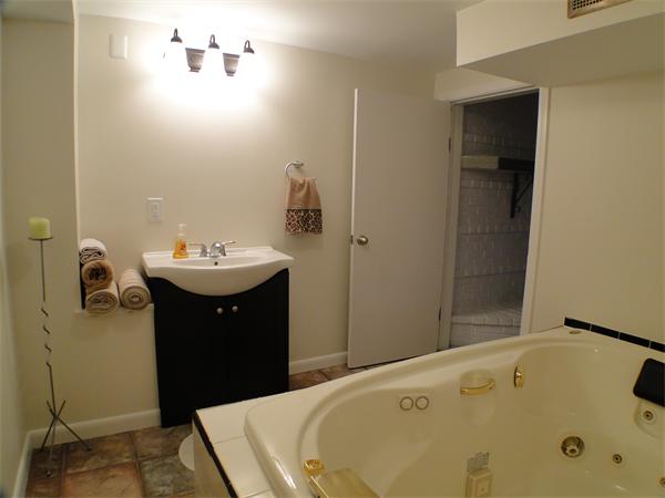 15 Bayberry Road Westford, MA 01886 - Photo 10 of 15 Gallery Image 10