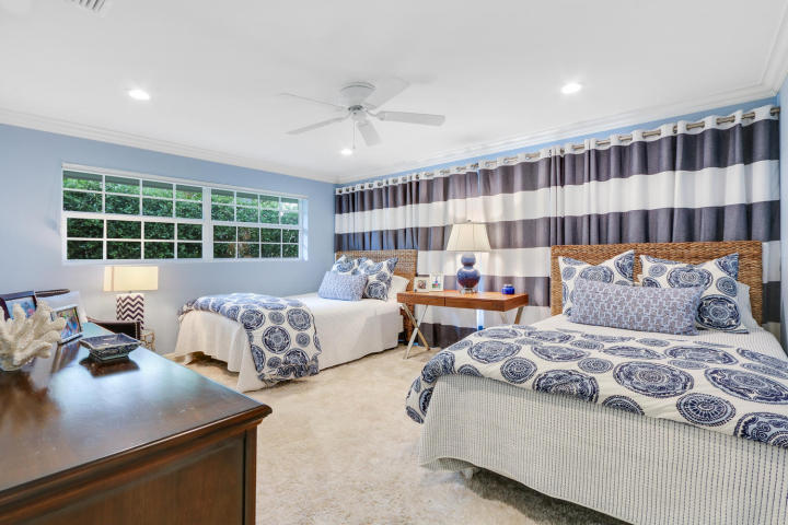 35 Saddleback Road Jupiter, FL 33469 - Photo 13 of 20 35 Saddleback 10