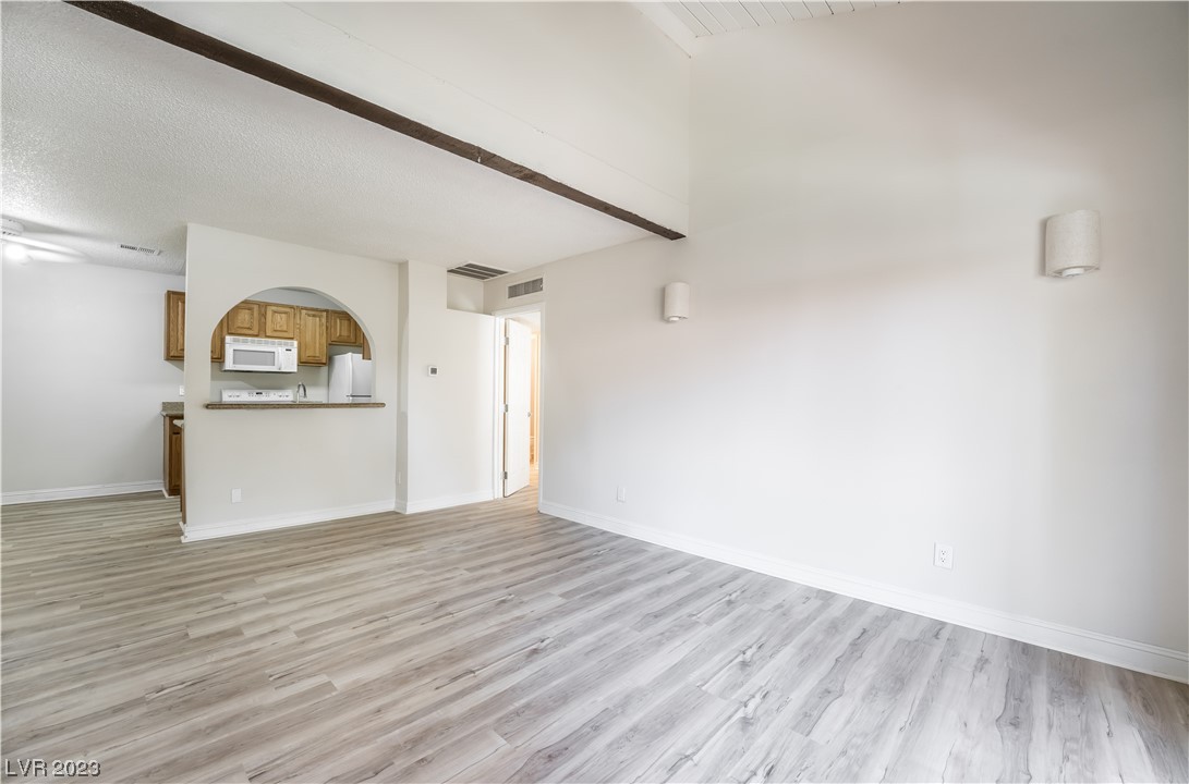 1515 East Reno Avenue, Unit C206 Las Vegas, NV 89119 - Photo 11 of 26