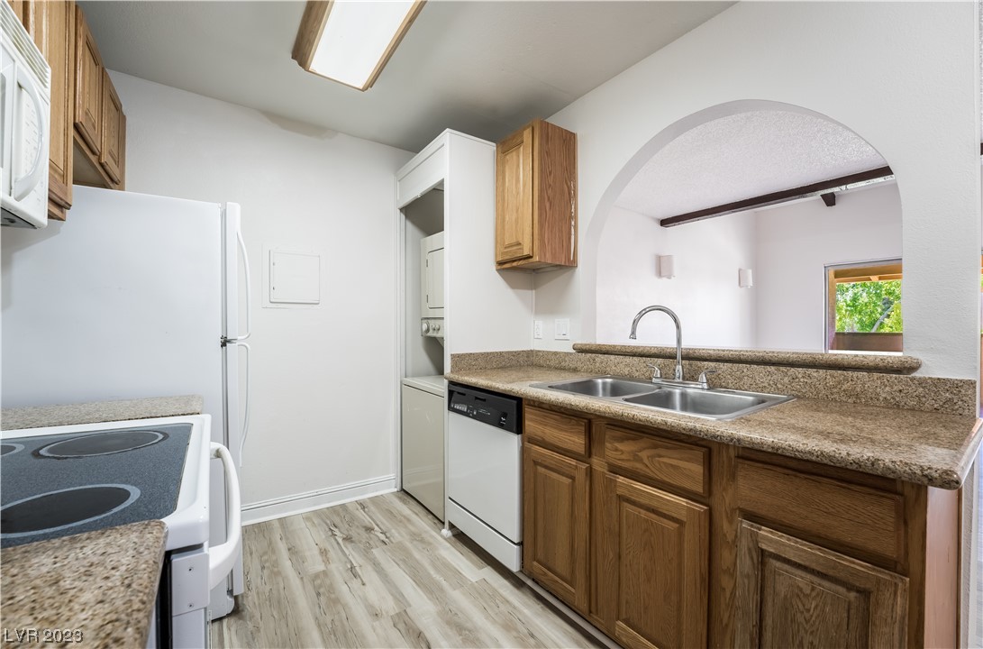 1515 East Reno Avenue, Unit C206 Las Vegas, NV 89119 - Photo 4 of 26