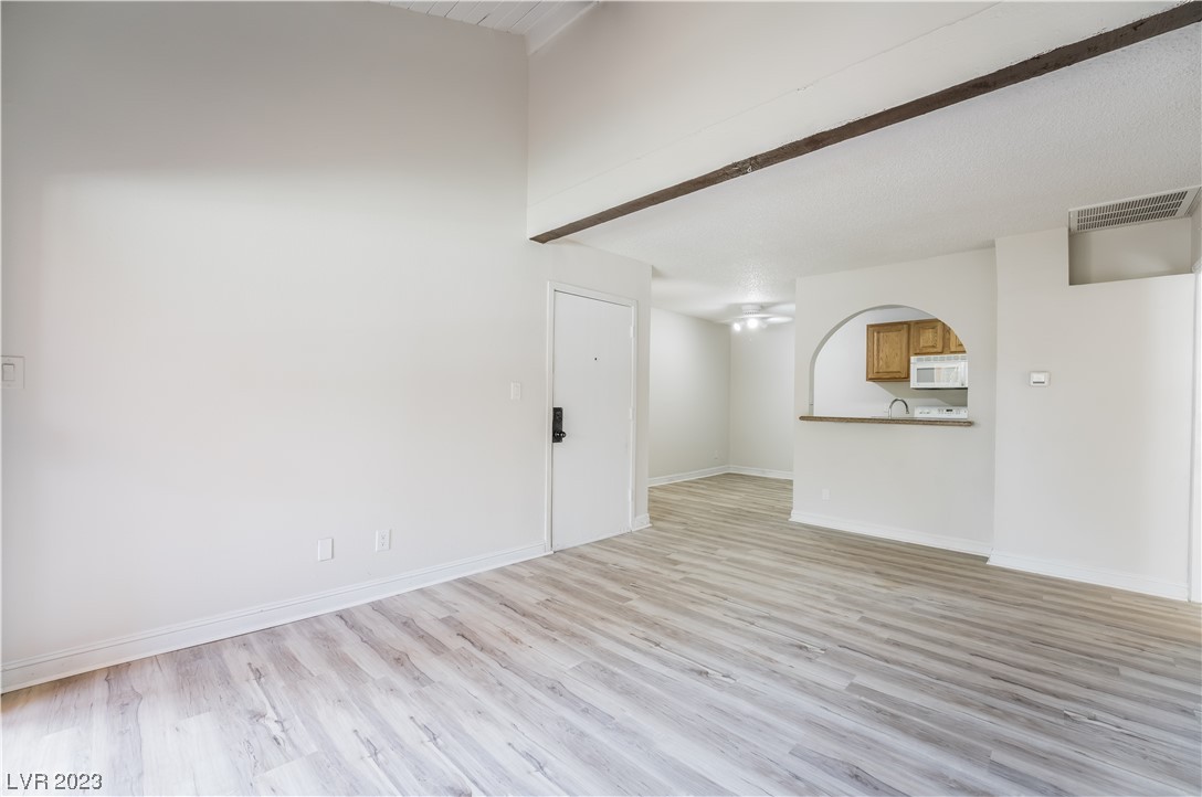 1515 East Reno Avenue, Unit C206 Las Vegas, NV 89119 - Photo 9 of 26