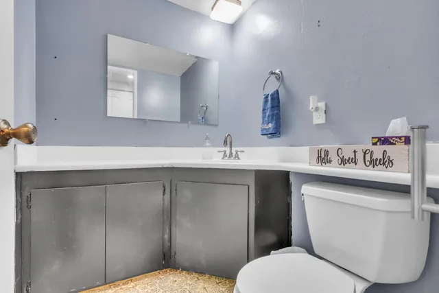 $295,000 | 6064 Vía Casitas, Carmichael, CA 95608