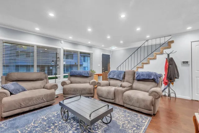 $295,000 | 6064 Vía Casitas, Carmichael, CA 95608