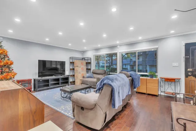 $295,000 | 6064 Vía Casitas, Carmichael, CA 95608