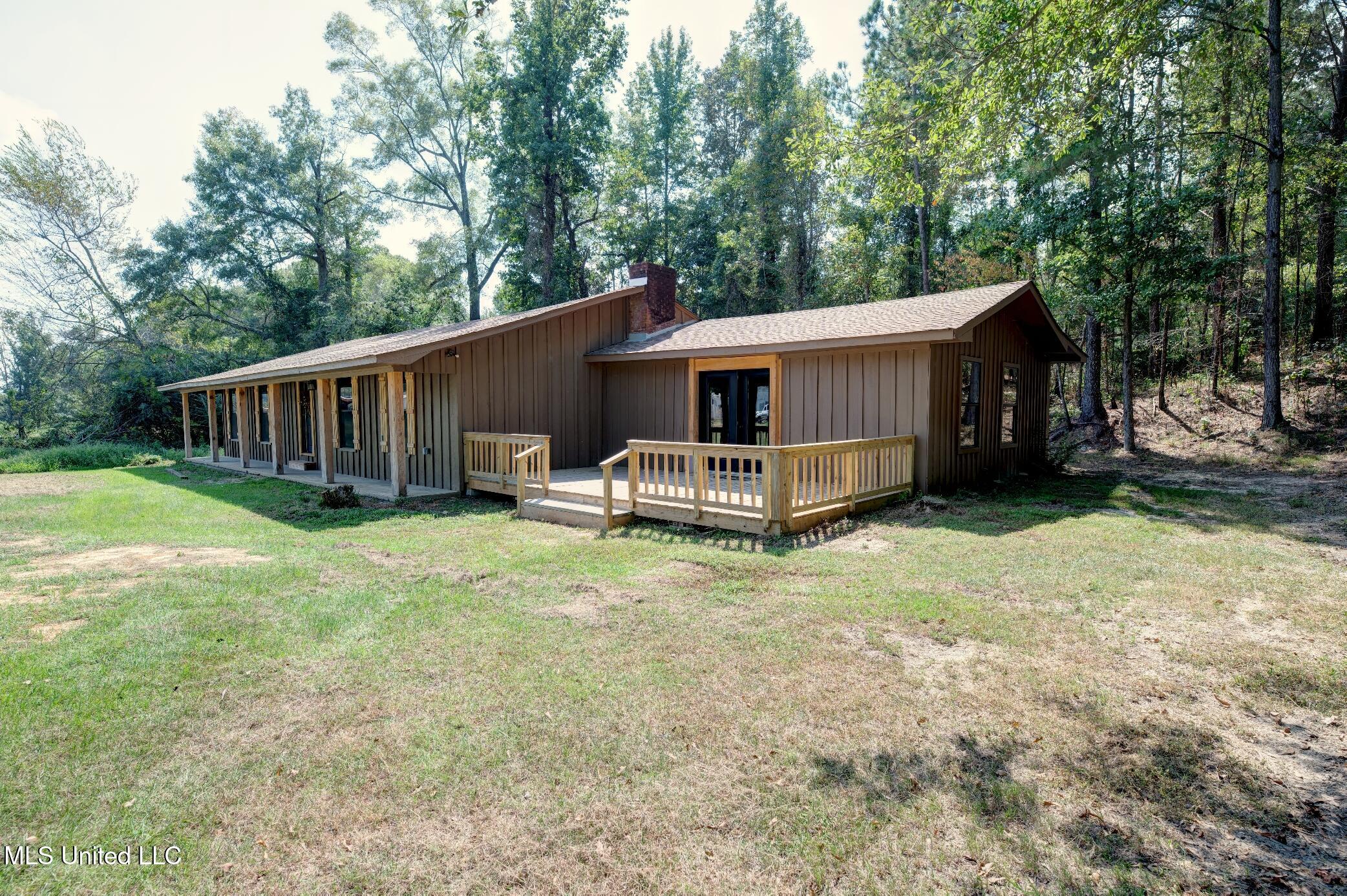761 Thaggard Road Carthage, MS 39051 - Photo 4 of 25 05761ThaggardRd