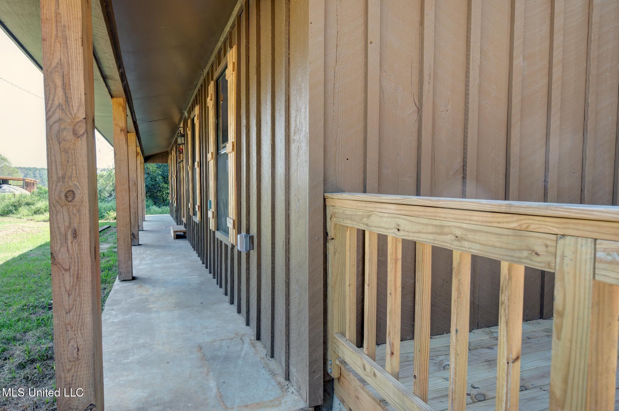 761 Thaggard Road Carthage, MS 39051 - Photo 5 of 25 06761ThaggardRd