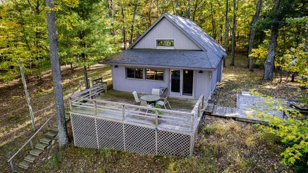 $395,000 | 5921 Longbridge Road, Pentwater, MI 49449