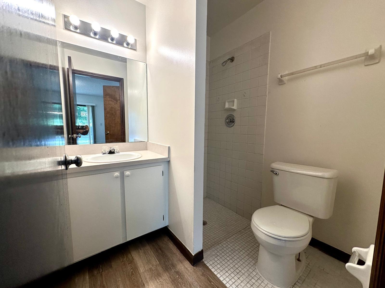 1244 North Haverhill Road, Unit 1 West Palm Beach, FL 33417 - Photo 12 of 16 78eecf5b-ce37-44d6-9061-f69c8b5c6173