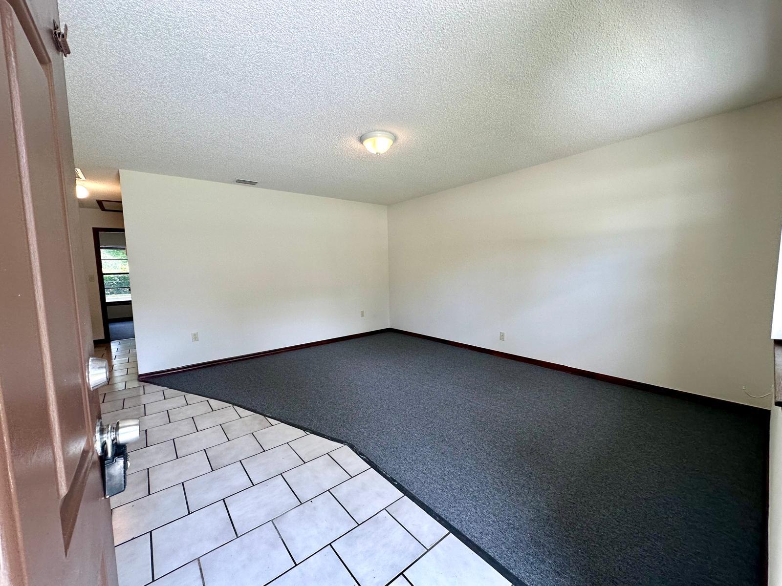 1244 North Haverhill Road, Unit 1 West Palm Beach, FL 33417 - Photo 14 of 16 dca105ae-0689-48d7-9d45-ff4312f14196