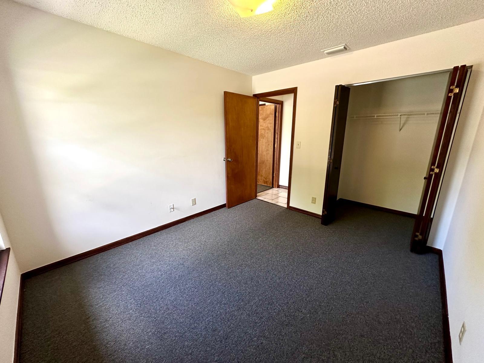 1244 North Haverhill Road, Unit 1 West Palm Beach, FL 33417 - Photo 5 of 16 1344f785-191e-4b74-b584-0f26ec8fe081