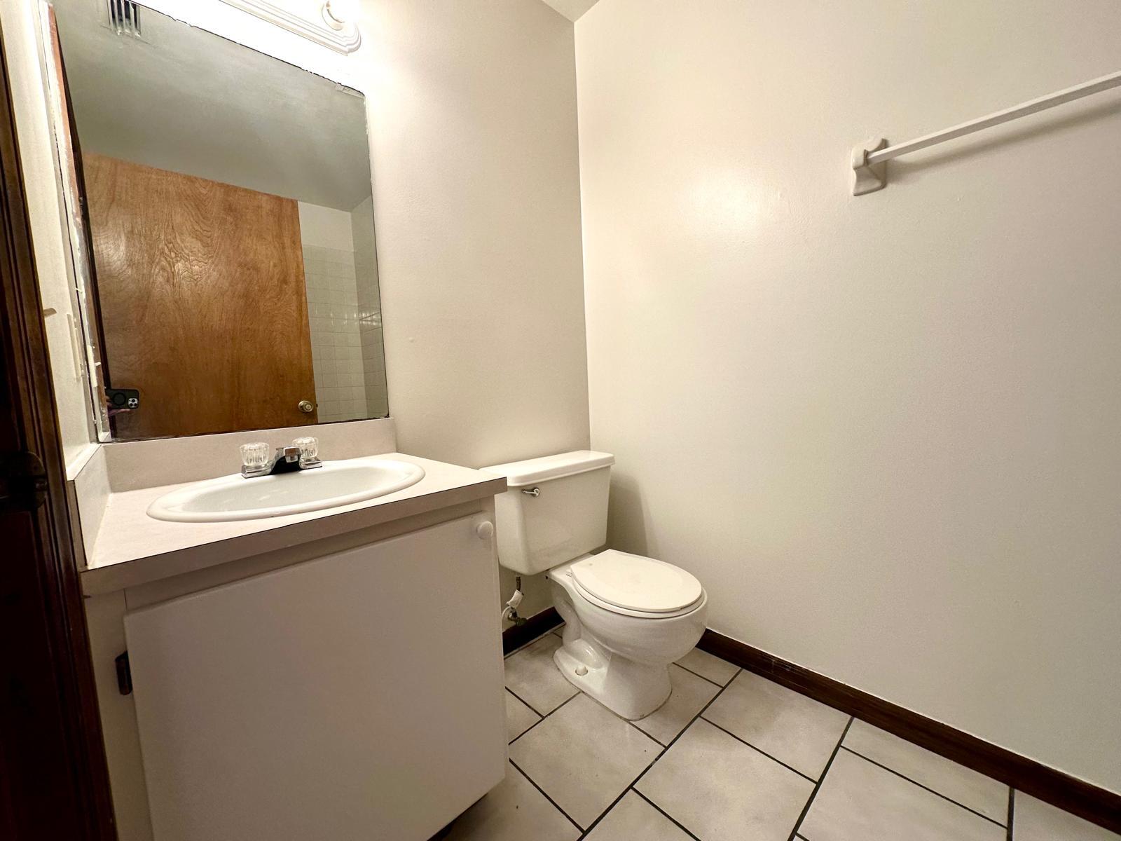 1244 North Haverhill Road, Unit 1 West Palm Beach, FL 33417 - Photo 6 of 16 453035f8-1d60-48be-aa98-97dff7291417