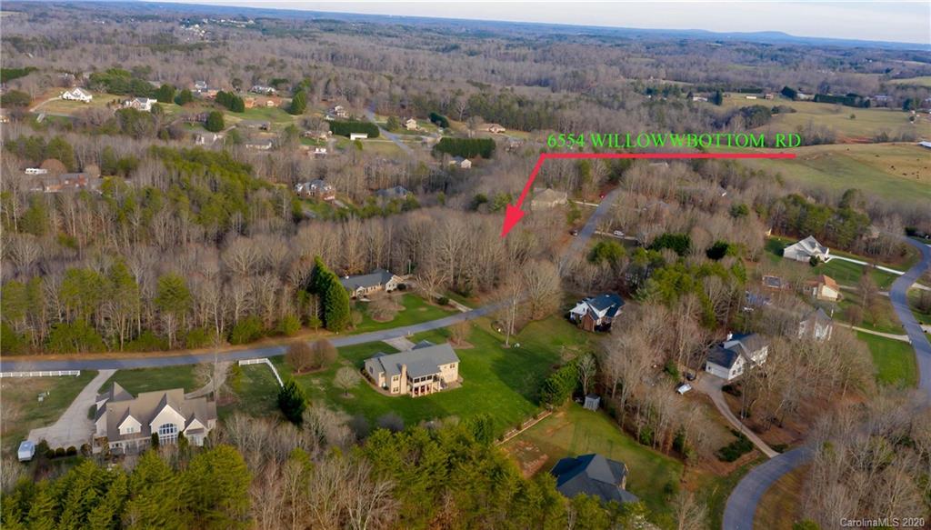 6554 Willowbottom Road, Unit 42 Hickory, NC 28602 - Photo 2 of 18 Gallery Image 2