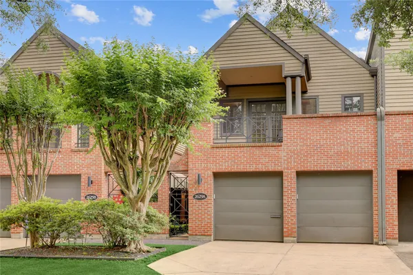 $2,700 | 2629 Wroxton Road, Unit A, Houston, TX 77005