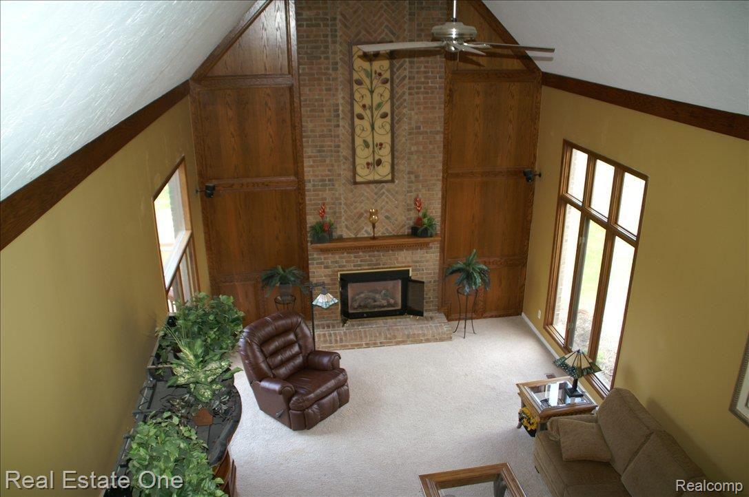 2995 Pheasant Ring Drive Rochester, MI 48309 - Photo 4 of 25 Great Room (above)