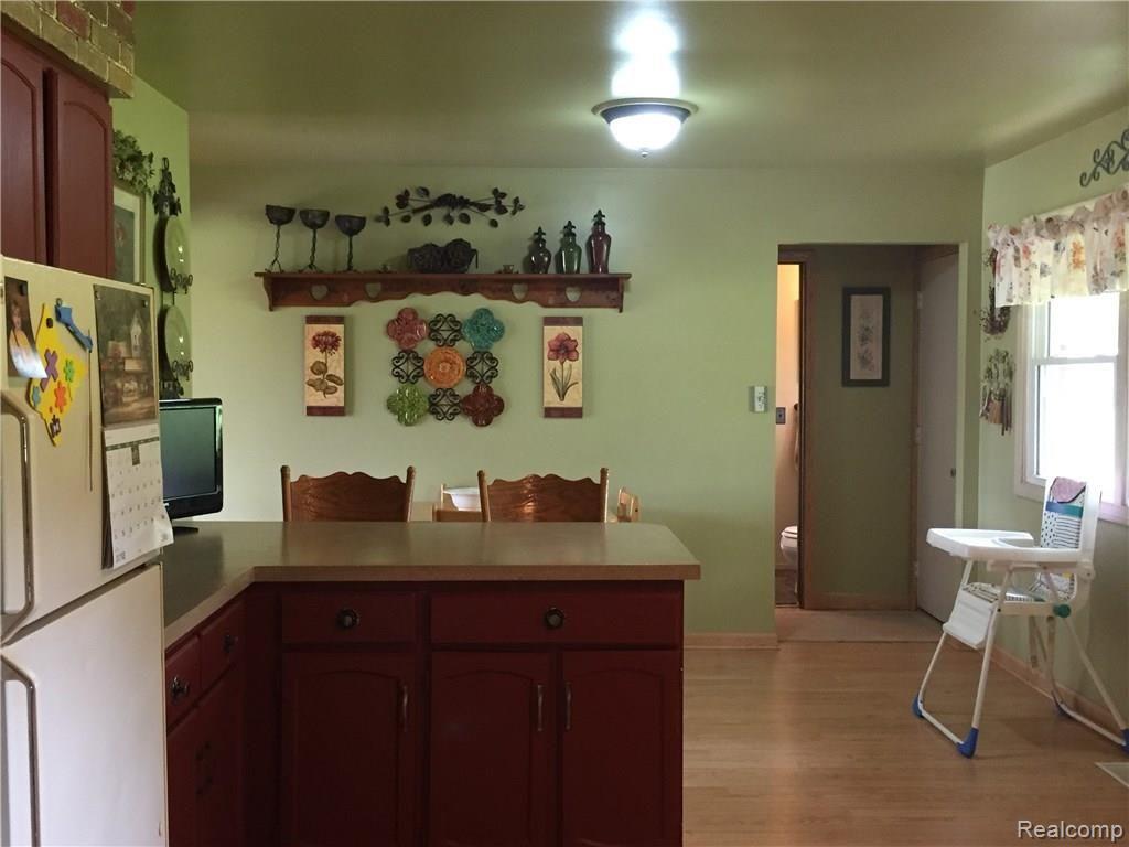 9503 North Vassar Road Mount Morris, MI 48458 - Photo 10 of 35 k 3.JPG