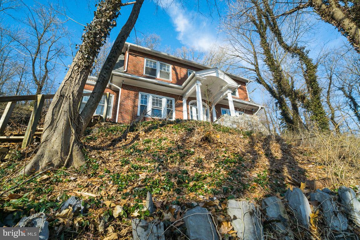 1711 Mineral Spring Road Reading, PA 19602 - Photo 1 of 24