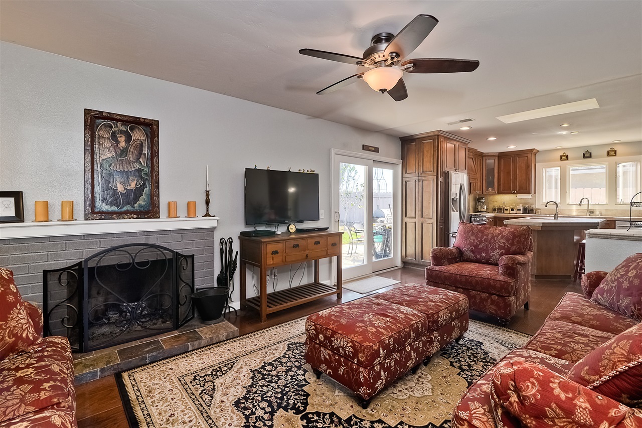 4034 Pala Road Oceanside, CA 92057 - Photo 15 of 22 Family Room with Contemporary Ceiling Fan.