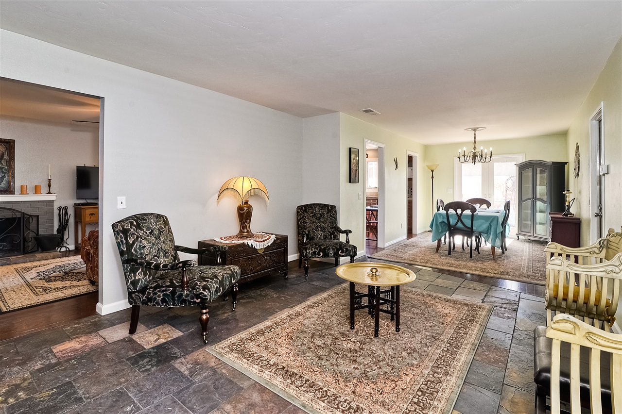 4034 Pala Road Oceanside, CA 92057 - Photo 3 of 22