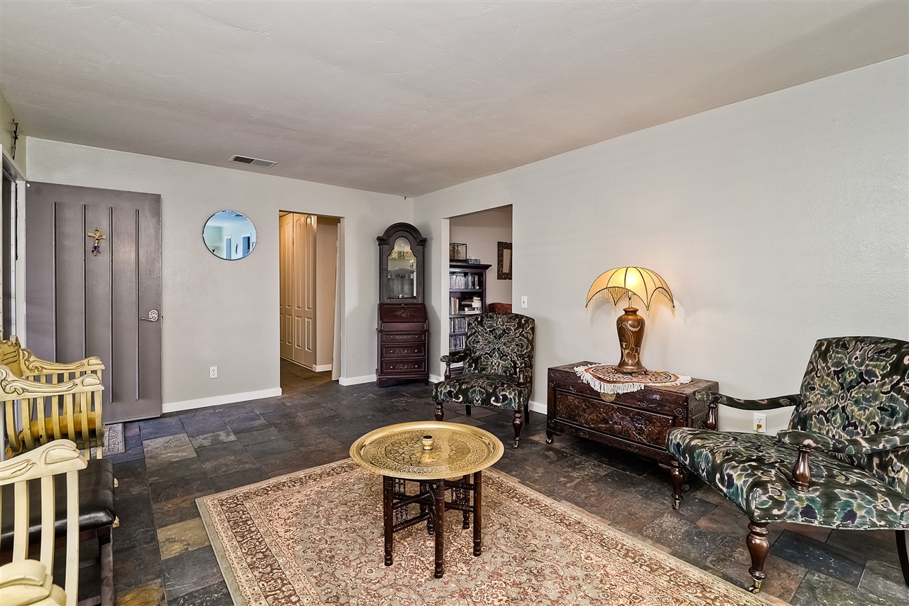 4034 Pala Road Oceanside, CA 92057 - Photo 6 of 22