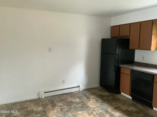 $1,500 | 11-21 Ashdown Road, Unit 15C, Clifton Park, NY 12019