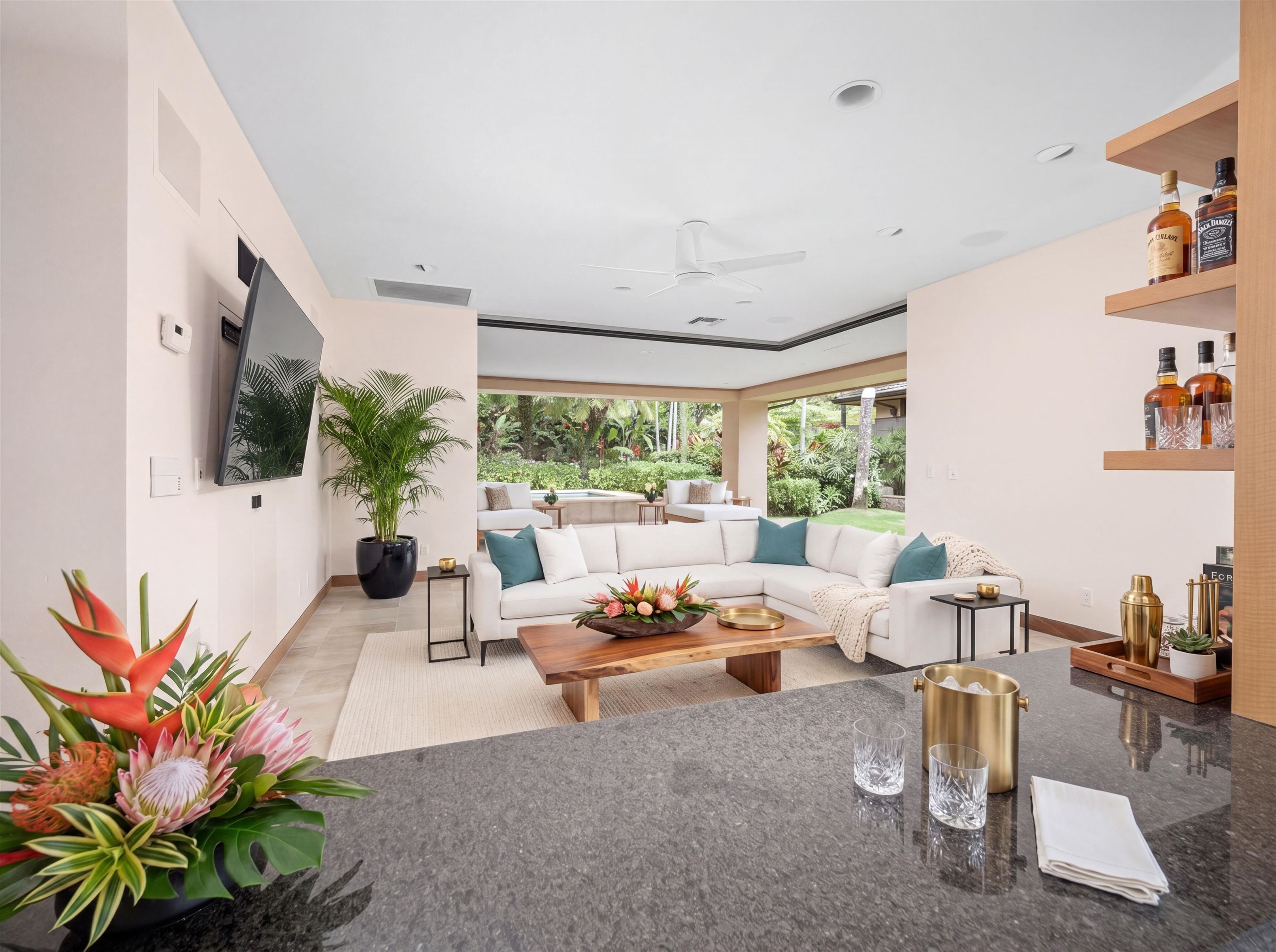 4640-4650 Makena Road Kihei, HI 96753 - Photo 35 of 48 a living room with furniture fireplace and a large window
