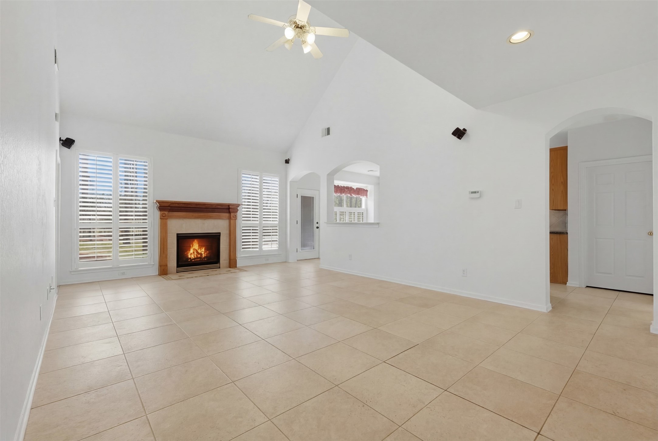 102 Wimberly Way Conroe, TX 77385 - Photo 15 of 33