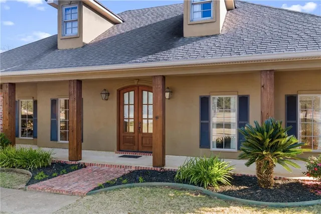 $549,000 | 230 Celina Drive, Natchitoches, LA 71457